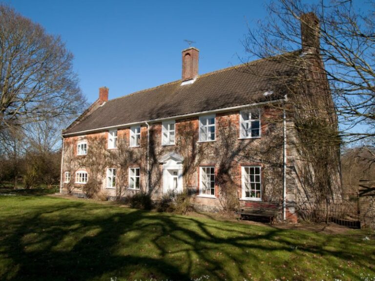 college-farm-b-b