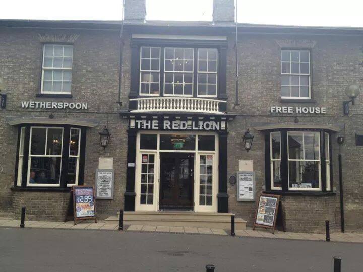 Pub-Front