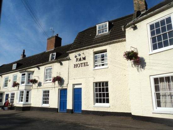 ram_hotel_brandon