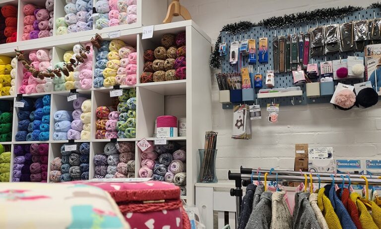 studio yarn 768x461